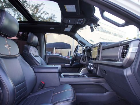 Used 2024 Ford F450 Platinum w/ FX4 Off-Road Package image 24