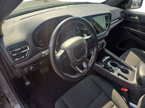 Used 2025 Dodge Durango GT AWD/4WD image 12