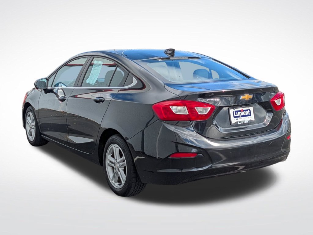 Used 2016 Chevrolet Cruze LT w/ Convenience Package FWD image 9