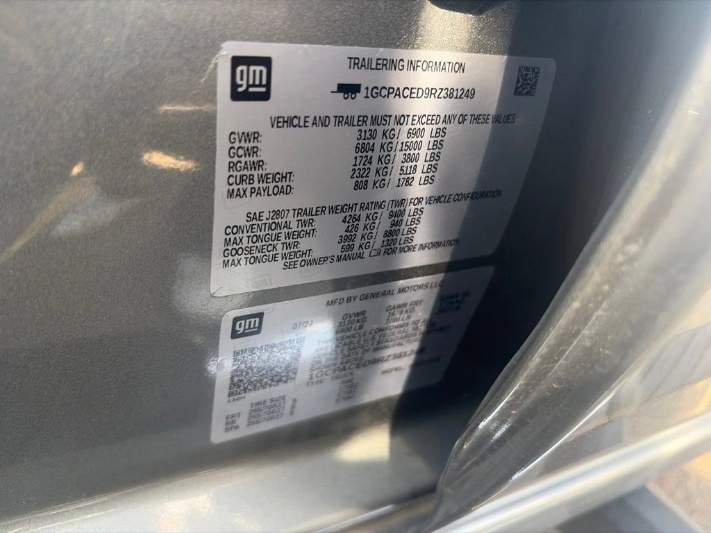 Used 2024 Chevrolet Silverado 1500 LT w/ Protection Package RWD image 11