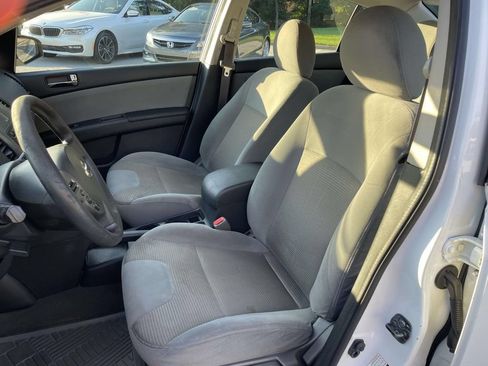Used 2011 Nissan Sentra 2.0 S FWD image 17