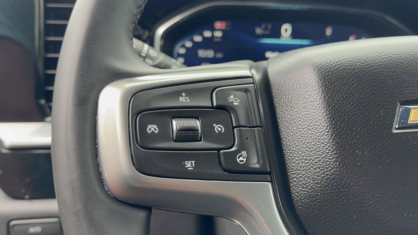 Used 2026 Chevrolet Silverado 1500 LT AWD/4WD image 19