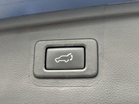 Used 2019 Subaru Outback 3.6R Limited w/ Popular Package #2 AWD/4WD image 19
