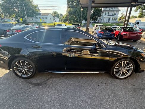 Used 2018 Acura TLX V6 SH-AWD w/ Technology Pkg image 6
