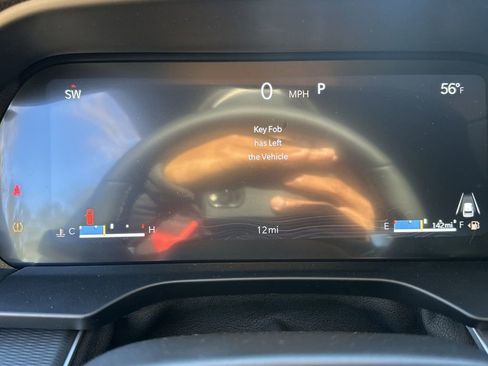 New 2025 Jeep Grand Cherokee Altitude RWD image 27