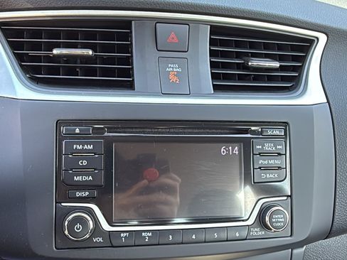 Used 2018 Nissan Sentra S FWD image 12