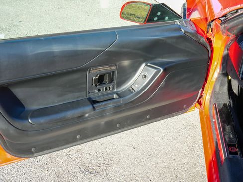 Used 1996 Chevrolet Corvette 2dr Cpe image 18