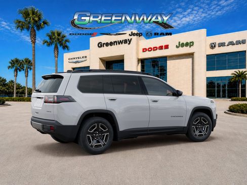 New 2026 Jeep Cherokee Laredo AWD/4WD image 4