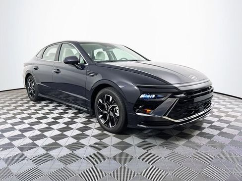 Certified 2024 Hyundai Sonata SEL FWD image 10