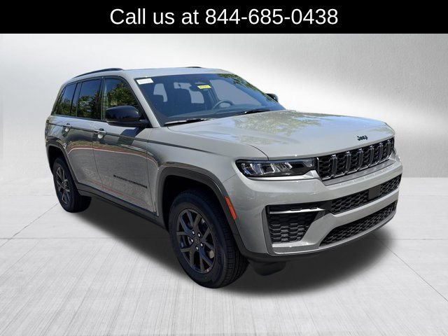 New 2027 Jeep Grand Cherokee 4WD image 3