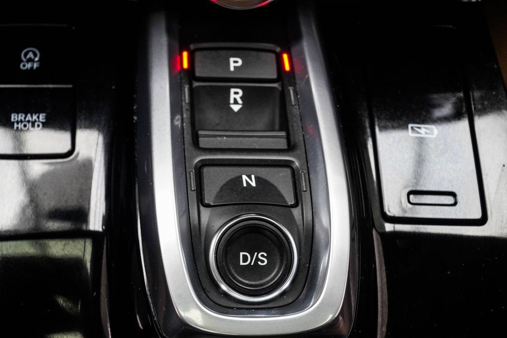 Used 2024 Acura MDX w/ Technology Package FWD image 26