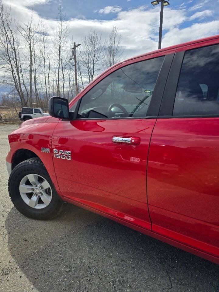 Used 2016 RAM 1500 Classic SLT AWD/4WD image 5