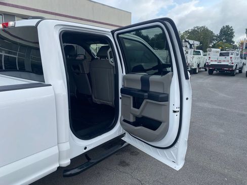 Used 2022 Ford F250 XL w/ Power Equipment Group AWD/4WD image 28