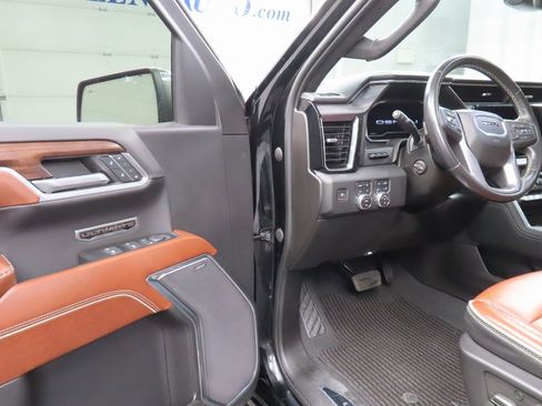 Used 2022 GMC Sierra 1500 Denali Ultimate image 43