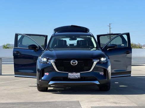 Used 2024 MAZDA CX-90 Plug-In Hybrid w/ Premium Pkg AWD/4WD image 29