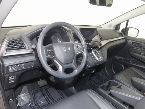 Used 2023 Honda Odyssey EX-L image 24