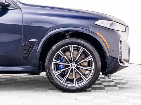 Used 2024 BMW X5 M60i AWD/4WD image 36