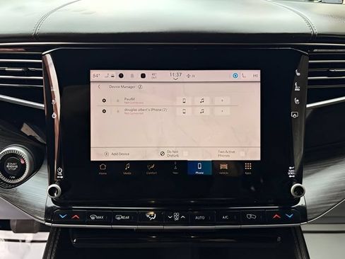 Used 2023 Jeep Wagoneer Series III w/ Preferred Equipment Group AWD/4WD image 31