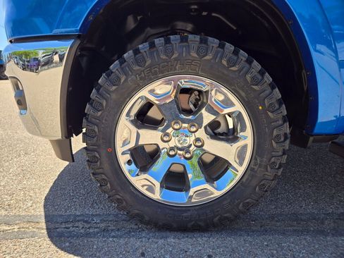 Used 2025 RAM 1500 Big Horn AWD/4WD image 15