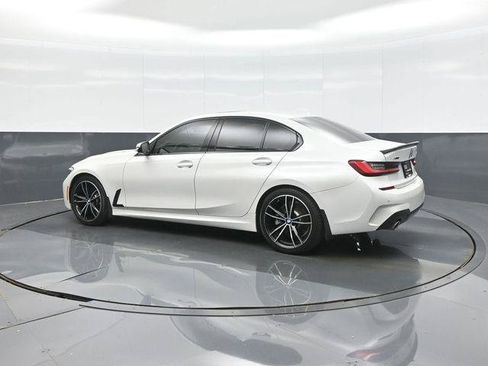 Used 2019 BMW 330i xDrive Sedan w/ M Sport Package AWD/4WD image 5
