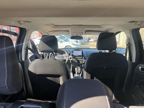 Used 2018 Ford EcoSport SE w/ SE Convenience Package image 16