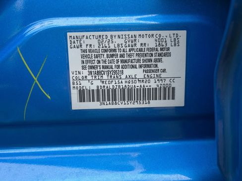 Used 2025 Nissan Sentra SV image 27