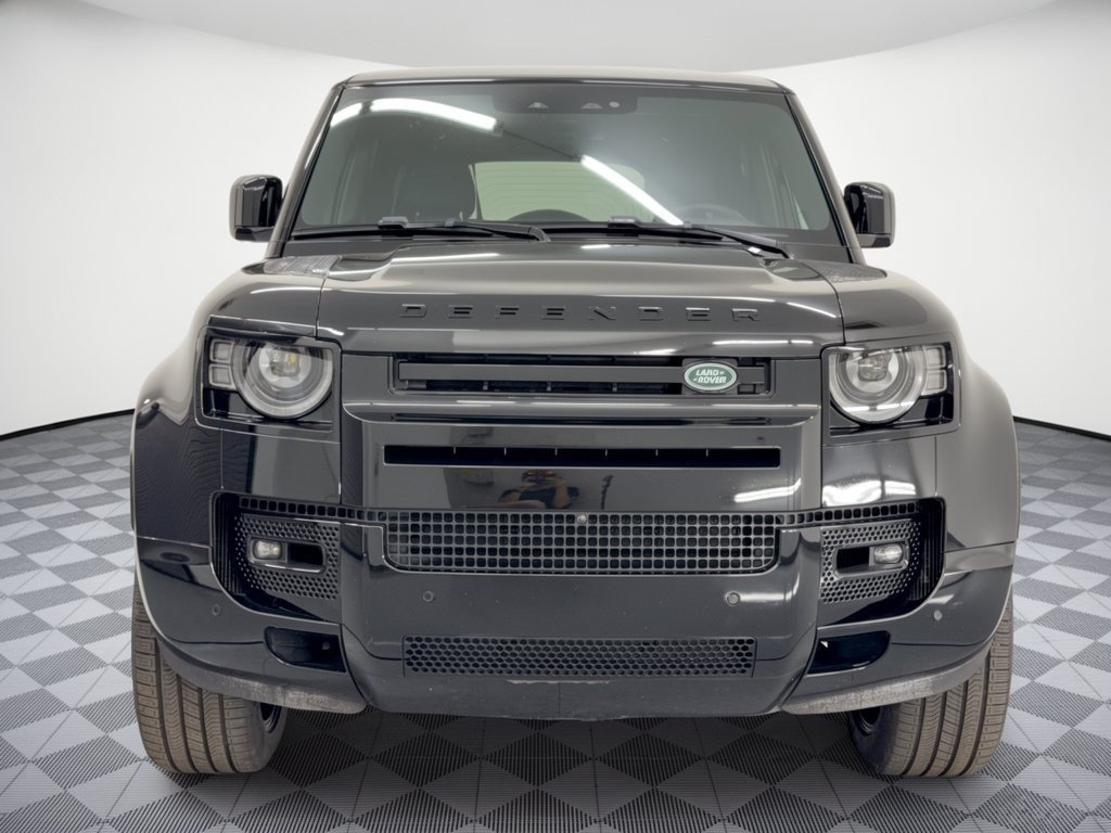 Used 2025 Land Rover Defender 130 X AWD/4WD image 6
