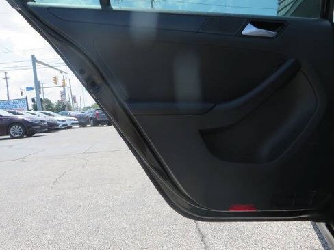 Used 2016 Volkswagen Jetta S FWD image 34