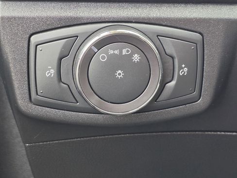 Used 2018 Ford Fusion S image 33