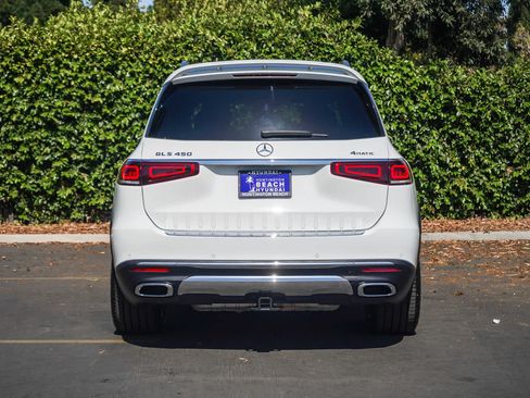 Used 2022 Mercedes-Benz GLS 450 4MATIC image 5