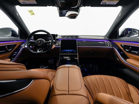 Used 2025 Mercedes-Benz S 63 AMG S image 26