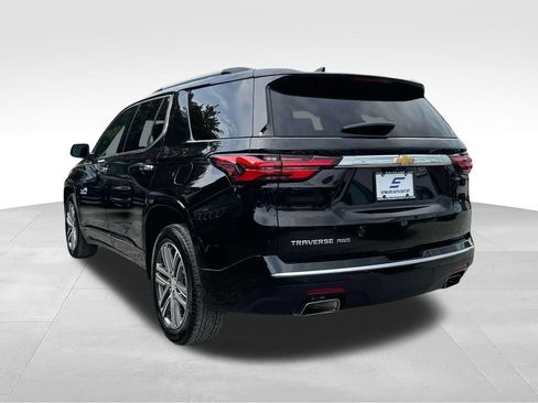 Used 2023 Chevrolet Traverse High Country AWD/4WD image 8