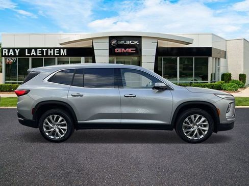 New 2026 Buick Enclave Preferred w/ Power Package image 6