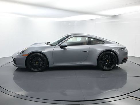 Certified 2024 Porsche 911 Carrera RWD image 2