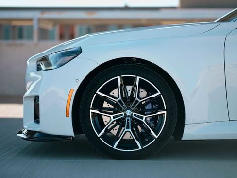 Used 2025 BMW M2 w/ Lighting Package image 16