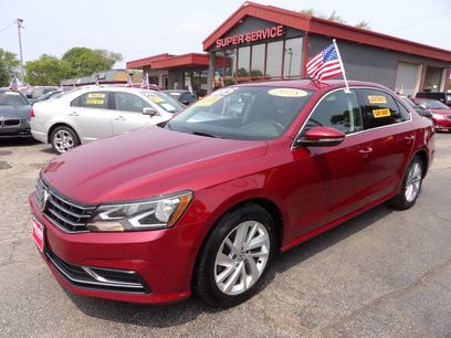 Used 2018 Volkswagen Passat 2.0T SE