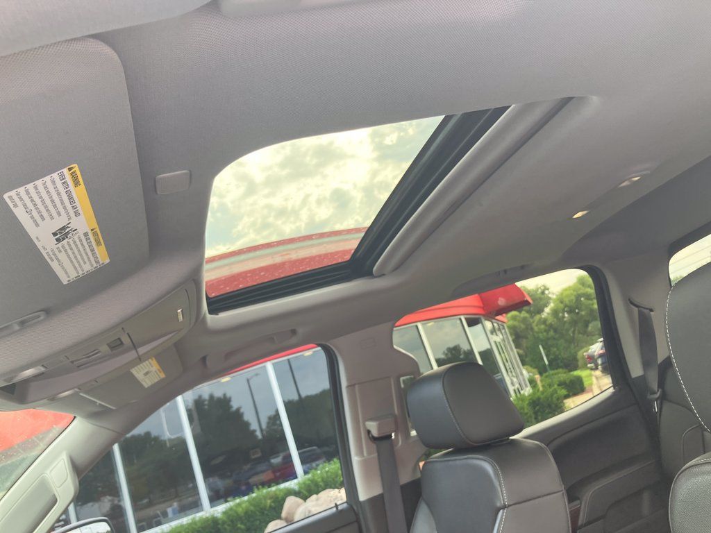 Used 2018 GMC Sierra 1500 SLT AWD/4WD image 24