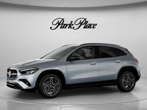 Used 2026 Mercedes-Benz GLA 250 image 3