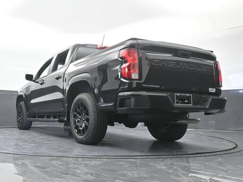 Used 2026 Chevrolet Colorado W/T w/ WT Custom Package RWD image 57