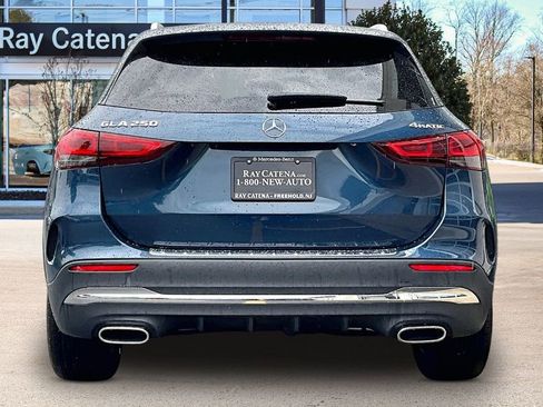 Certified 2023 Mercedes-Benz GLA 250 4MATIC image 4