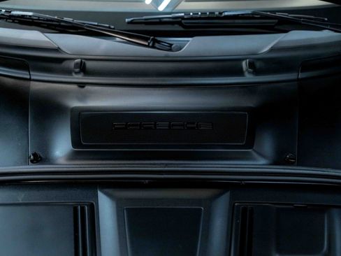 Used 2011 Porsche 911 Turbo S image 82