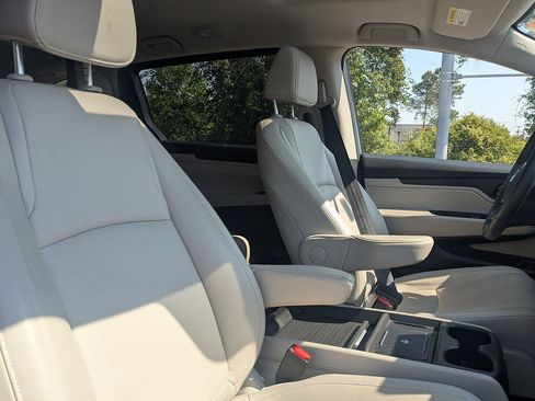 Used 2025 Honda Odyssey EX-L image 33