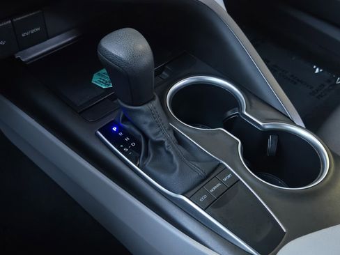 Certified 2024 Toyota Camry LE image 17