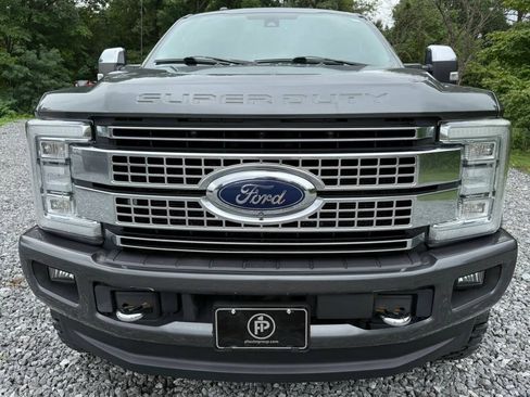Used 2018 Ford F250 Platinum w/ Platinum Ultimate Package AWD/4WD image 2