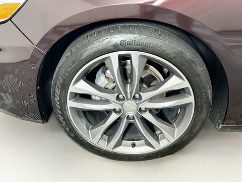 Used 2020 Chevrolet Malibu Premier image 11