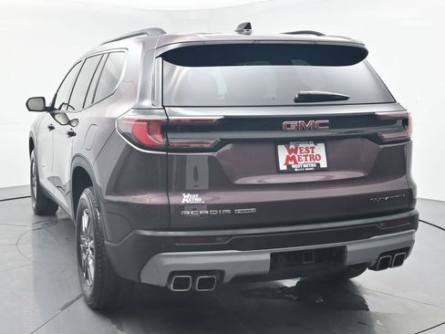 Used 2025 GMC Acadia Elevation image 29