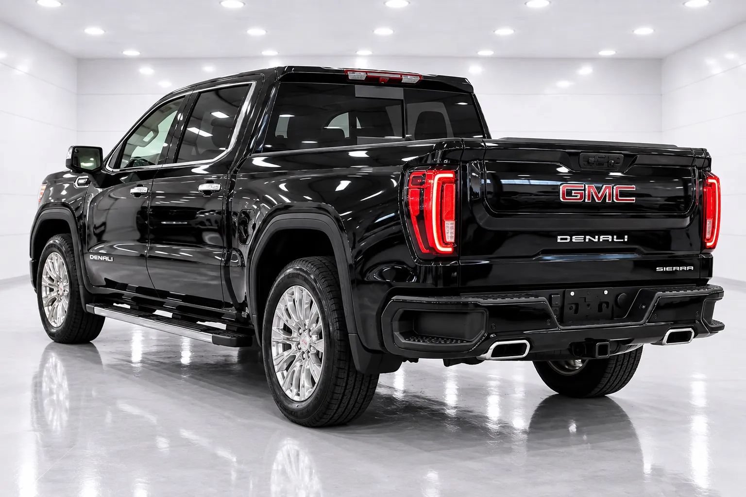 Used 2022 GMC Sierra 1500 Denali AWD/4WD image 3