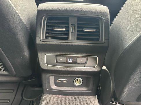 Used 2021 Audi Q5 2.0T Premium image 29