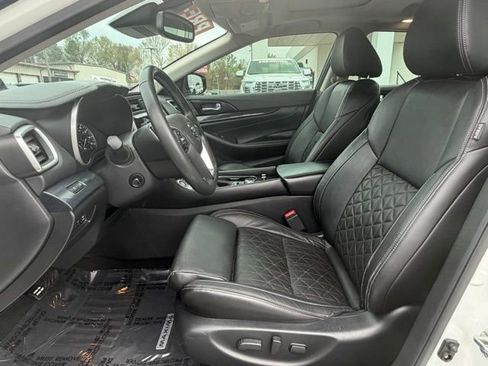 Used 2020 Nissan Maxima Platinum w/ Sport Mat Group image 11