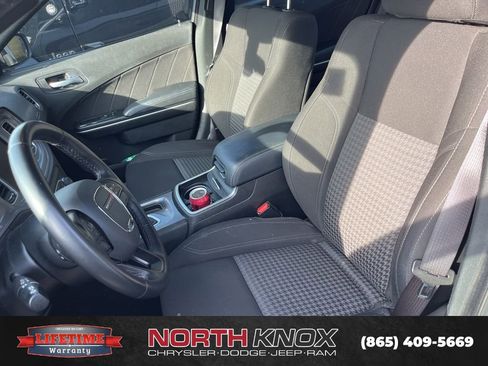 Used 2023 Dodge Charger SXT w/ Cold Weather Package RWD image 7
